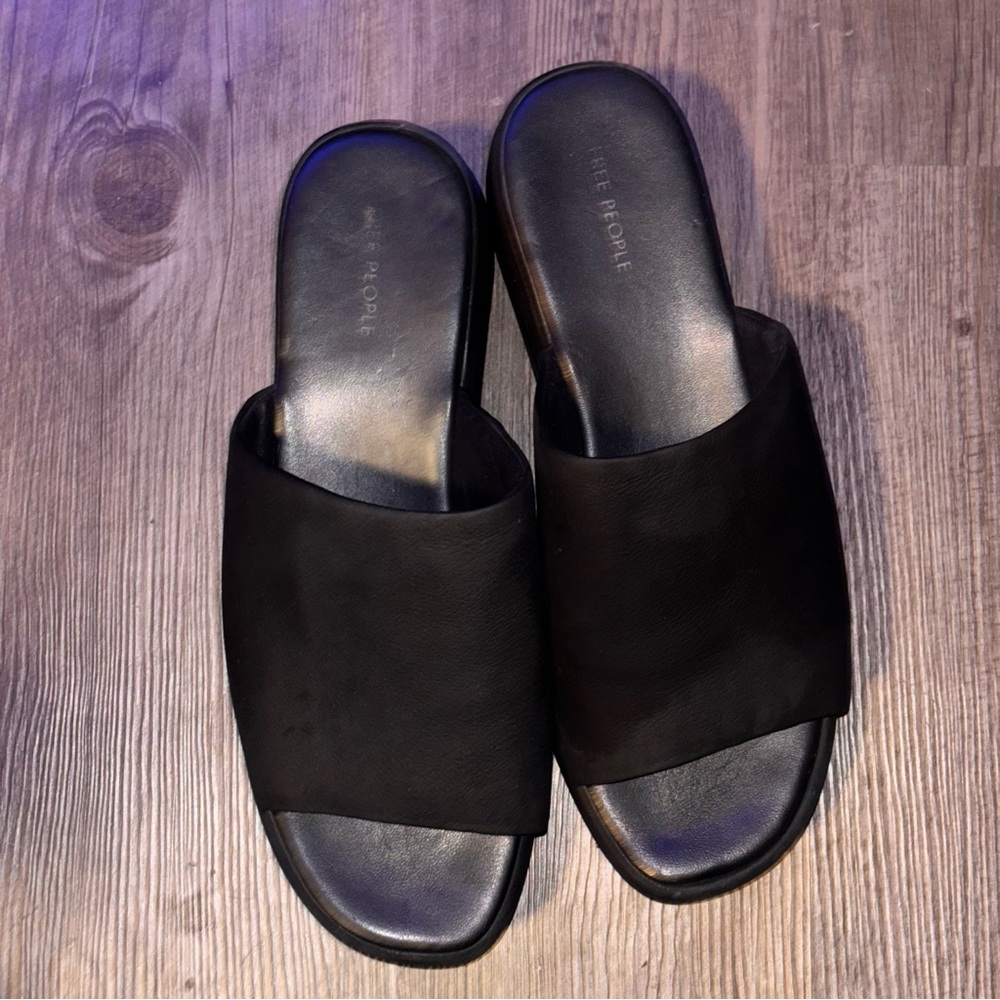 free people harbor flatform sandals size 38.5(US 8.5)